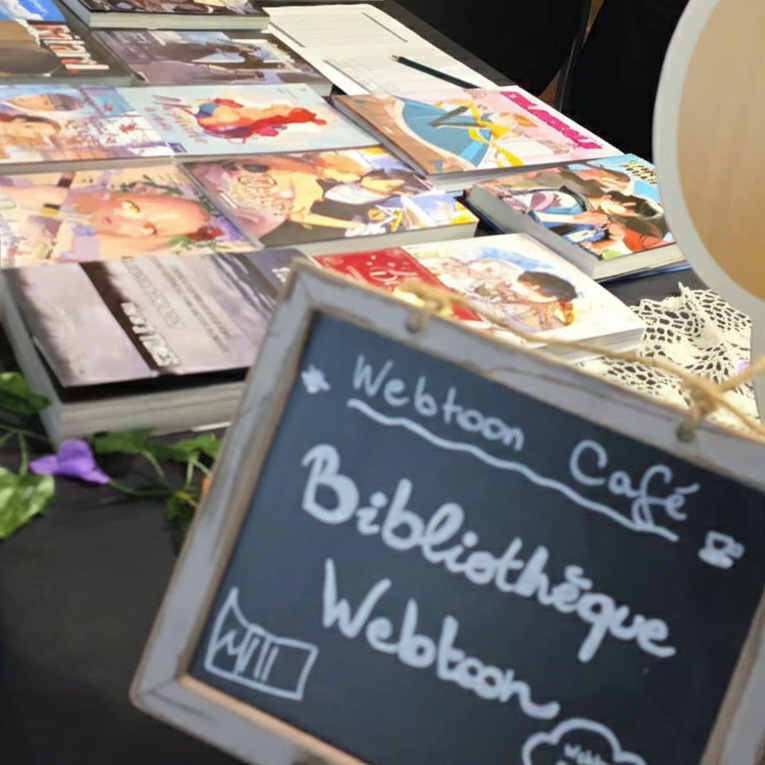 Webtoon Café, la Bibliothèque éphémère